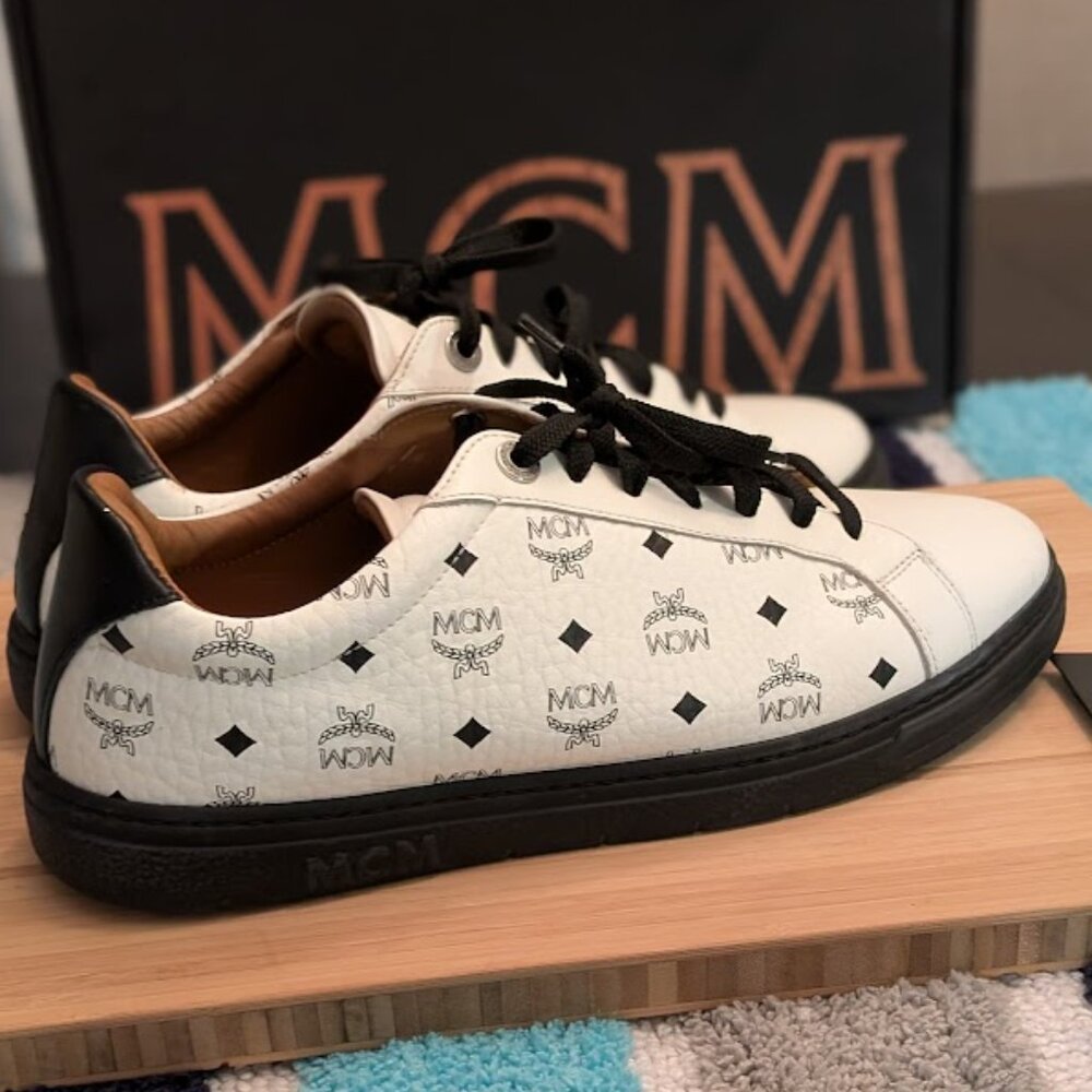 MCM White Black Logo Low-Top Sneakers - Picture 11 of 13